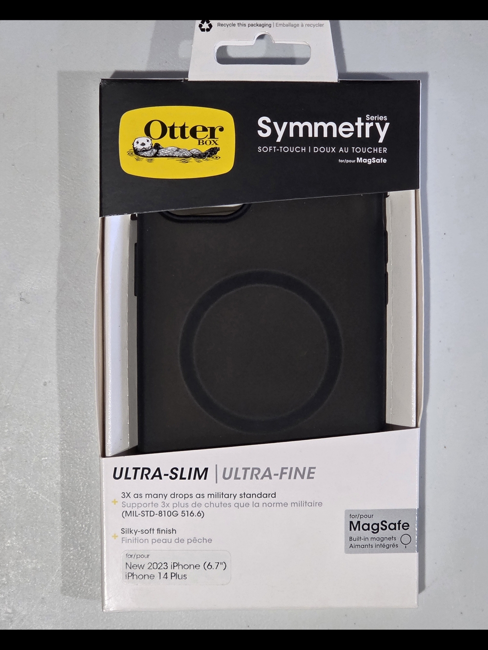 iphone14  OtterBox MagSafe-Compatible Case - Black